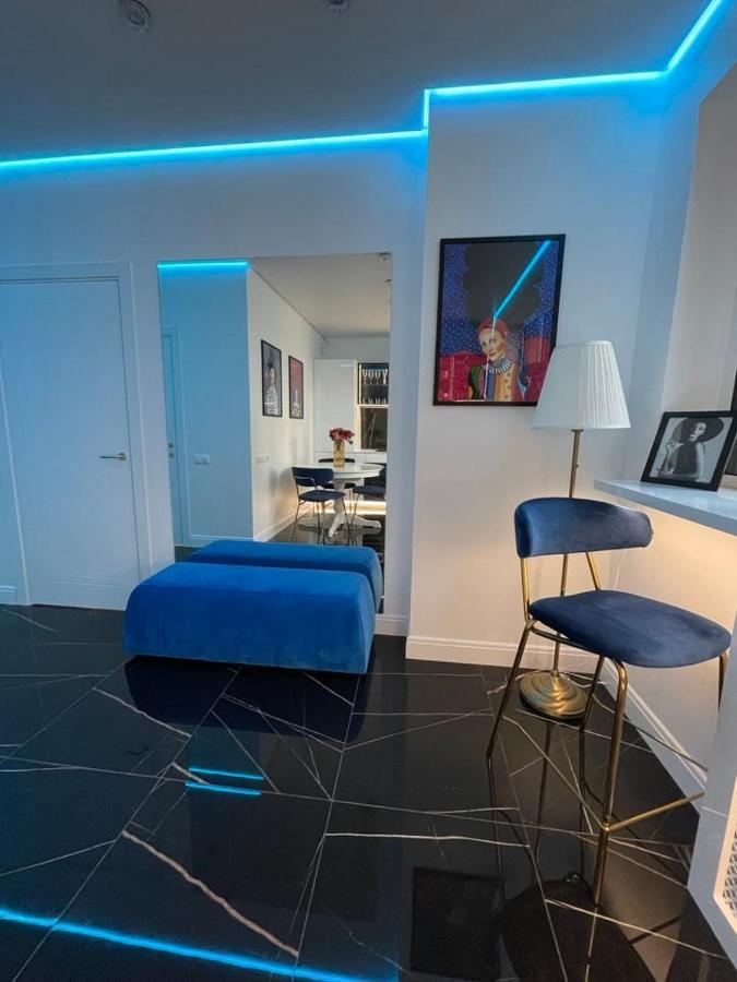1 Room 65M2 Center Of Obolon Near River Side. Kiew Exterior foto